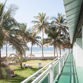 Bungalow Beach Hotel, hotel em Serekunda