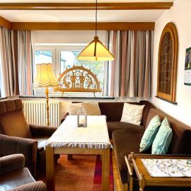 Landhaus Büttner Altenberg, zentral, familienfreundlich, Skihang & Erlebnisberg fußläufig, hotel in Kurort Altenberg