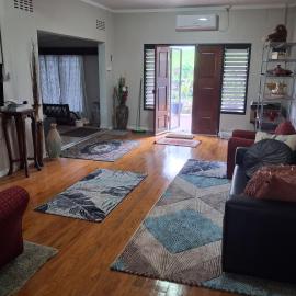 Apianas BnB, hotel a Suva