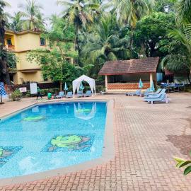 Rays Beach Apartment 2bhk Candolim Goa, khách sạn ở Candolim