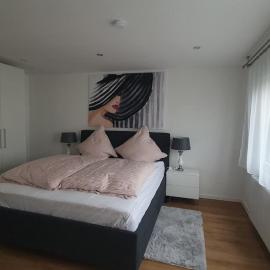 Neue, sanierte, zentrale, helle TOP Wohnung, hotel a Osnabrück