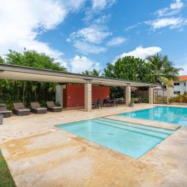 Villa en Juan Dolio 2 Piscinas y BBQ