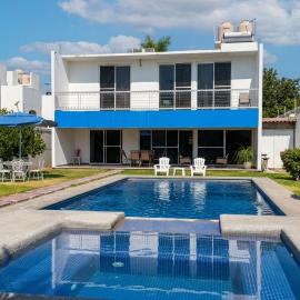 Home in Tequesquitengo
