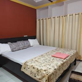 YVV Properties, hotelli kohteessa Bhīmavaram