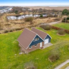 Lovely Holiday Home With A View Of The Fishing Lake And The Fjord