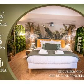 Escape - Suite with Balneo and Sauna - Downtown โรงแรมในปงตาร์ลีเย