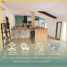 Appartement spacieux et moderne, Hotel in Châteauneuf-du-Rhône