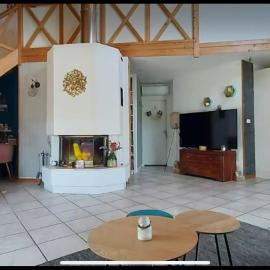 Maison 11personnes calme, emplacement idéal