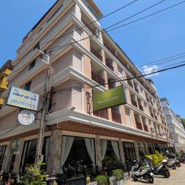 Diamond Crown Patong