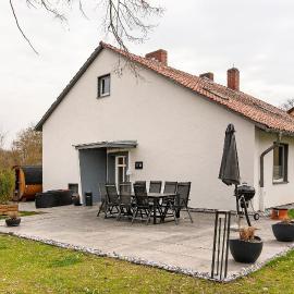 Haus Seeburghaus Vjollca mit Sauna
