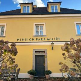 Pension Fara Milíře, hotel in Milíře