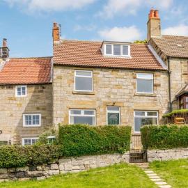 4 Bed in Whitby oc-82262
