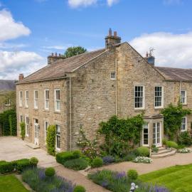 8 Bed in Gilling West oc-ghouse, hotel v destinaci Gilling