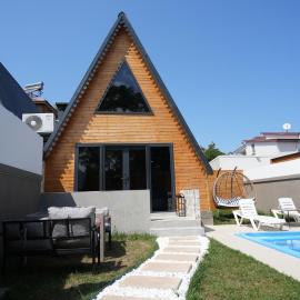 Alya Bungalov, hotel en Yalı