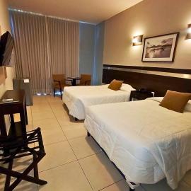 Maria's Hotel, hotel en La Banda