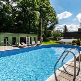 6 Bed in Lymington oc-56765, hotel a Boldre