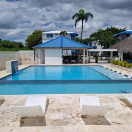 Upgrade A Unidad En 1ra Linea De Playa Con Hermosas Áreas Sociales Frente Al Mar -Piscina, Jacuzzi, Gazebos, Zona De BBQ, Ducha De Exterior, Baños, Parqueo, Wifi, Netflix, Seguridad Y Control De Acceso Las 24 Horas