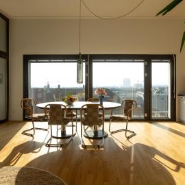 Basel City View Penthouse - Parking AC & Fast WiFi