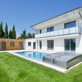 Villa 60, luxuriöse Villa mit Pool, Sauna und großem Garten, hotel Gáloson