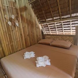 Talisay Place Food & Lodge Ocam-Ocam Beach, Hotel in Busuanga