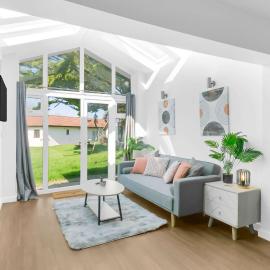 Lovely 2BR Holiday Chalet Near Sidmouth - Sleeps 5, hotel a Sidmouth