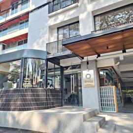 Q Space Sathorn - Narathiwas 18, hotel i Ban Nong Chaeng