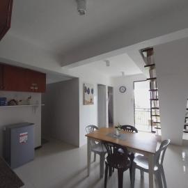 Affordable 4BR Loft Condo at The Kiener Hills, hotel di Pusok