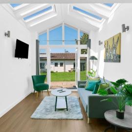 Spacious 2BED Chalet Near Sidmouth - Sleeps 5, hotel a Salcombe Regis
