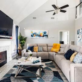 Spacious Serenity Retreat, hotell sihtkohas Baytown