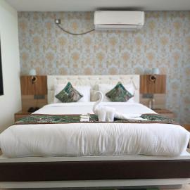 Jain Hotel & Resort - Swimming Pool & Spa with Free Parking - Near Tashi ViewPoint, hotel di Gangtok