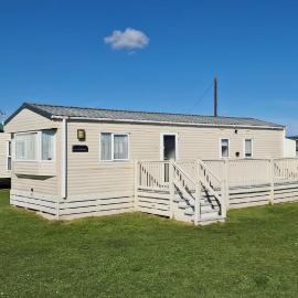 The Burrows Family Retreat, West Sands Holiday