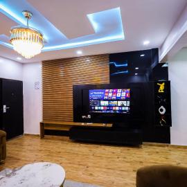 Mapleleaf Suites، فندق في Mama