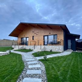 Casa Sima 2, ξενοδοχείο σε Curtea de Argeş