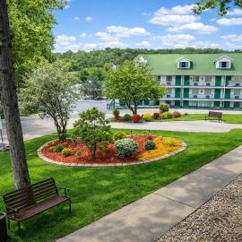 King Resort โรงแรมในแบรนสัน