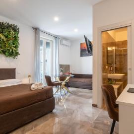 Suebi Central - Deluxe Rooms & Family Suites, khách sạn ở Termoli