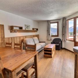 Résidence Grand Bois A - CONFORTABLE 2 PIECES + CABINE, SKIS AUX PIEDS ET PROCHE DES COMMERCES MAE-2024