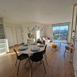 Gîte Le carrier classé 4 étoiles 2 à 5 personnes au coeur des volcans d'Auvergne