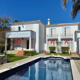 Casa Mor do Monte - Piso Superior - Piscina Privada