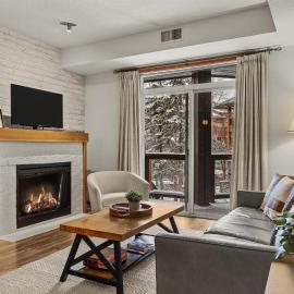 Blackstone Mountain Lodge managed by Little Sister Getaways