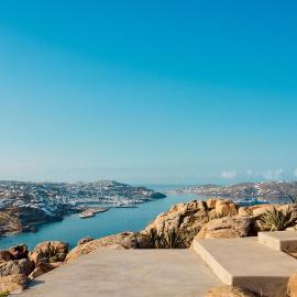 Villa Almi in Mykonos, hotel in Tourlos