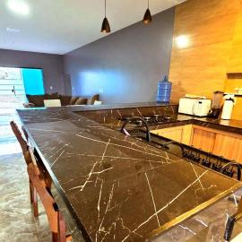 SaltBeach Quatro Quartos no Atalaia, hotelli kohteessa Salinópolis