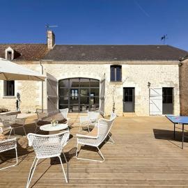 Gîte avec air conditionné - 9 pers. - FR-1-381-653, hotel din Le Louroux