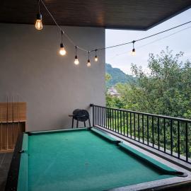 DinHam Sunrise Villa dekat Jatim Park 3 Private pool 3kt full AC, hotel din Karangploso
