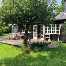 Holiday Home With Natural Garden In Skansehage, hotel v destinácii Rørvig