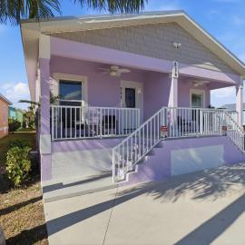 New! Charming Lilac Cottage 111