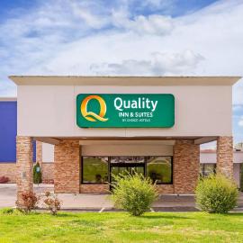 Quality Inn & Suites Chattanooga-East Ridge, hotel en Chattanooga
