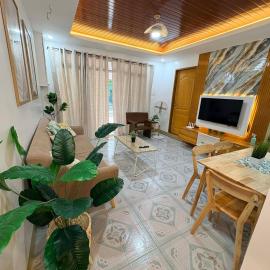 BMF Tropical Homestay, khách sạn ở Calampanan