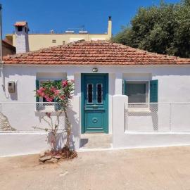 Traditional mama house