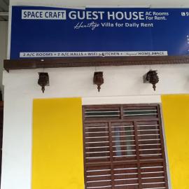 Space craft Heritage villa, khách sạn ở Kāraikāl