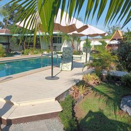 TRANQUILITY Resort, hotel din Nong Prue